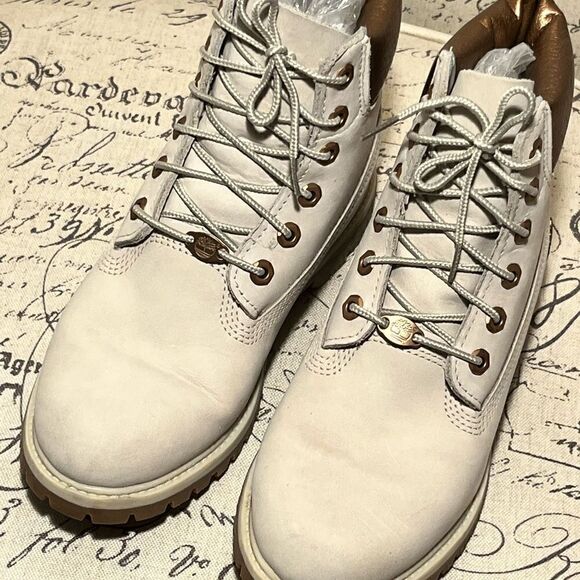 Timberland Women’s Classic Boot   - Picture 13 of 16